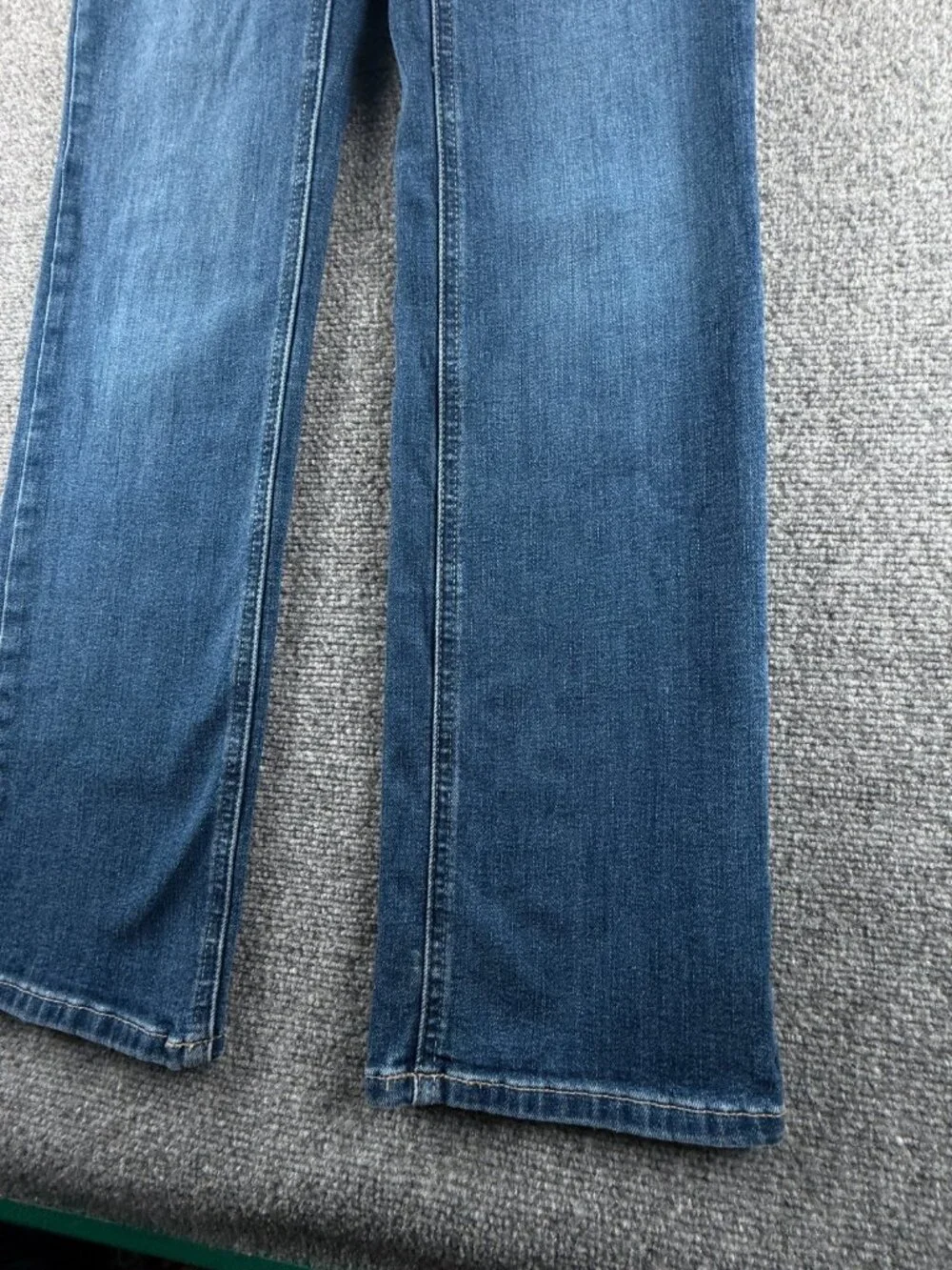 Ariat REAL Jeans Women 27R Denim Mackenzie Straight PR Abby Stretch ACTL 29X32